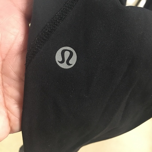 LULULEMON Inspire tight II 26” inseam leggings with double front zipper size 6 - Picture 12 of 15